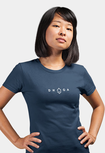 Dhaga Exclusive Pocket Logo Design Women T-shirt Style-1