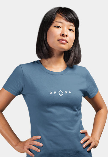 Dhaga Exclusive Pocket Logo Design Women T-shirt Style-1