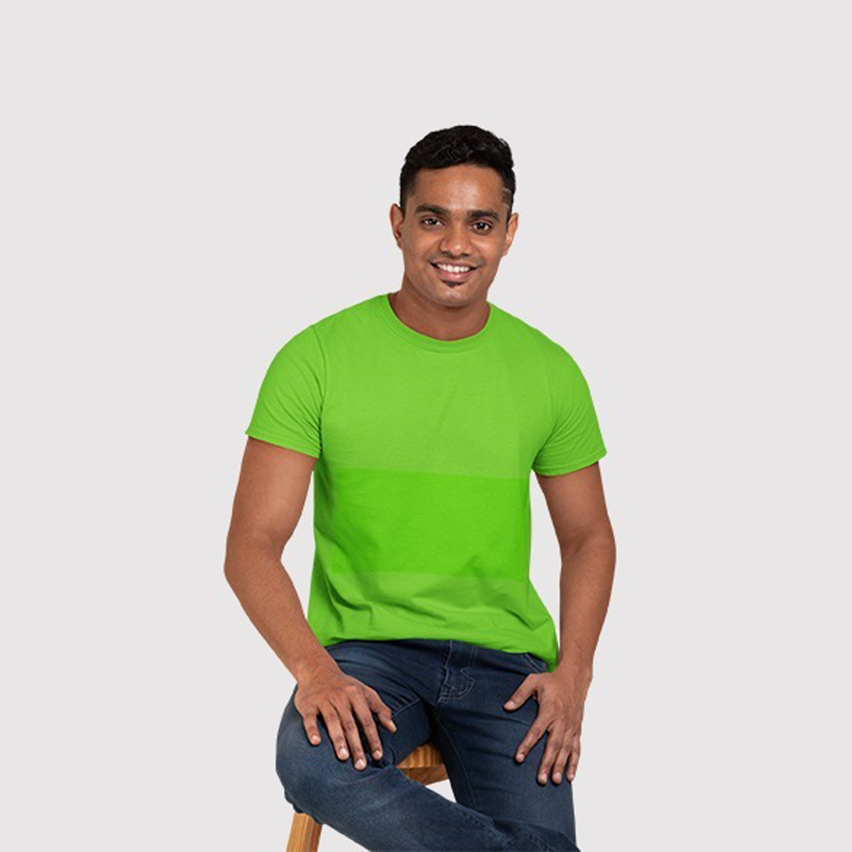 Dhaga  Dark Green Half Sleeves Basic T-Shirt